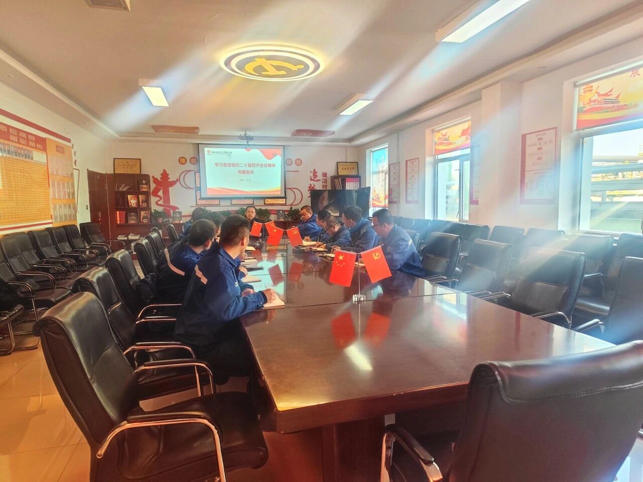 1765961185981376.jpeg 4.jpg